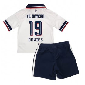 Bayern Munich Alphonso Davies #19 Borte skjorte til barn 2026-27 Kortermet (+ korte bukser)